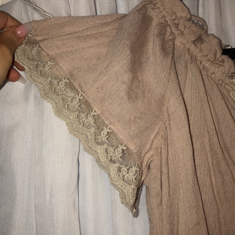 off shoulder top - Picture 4 of 5